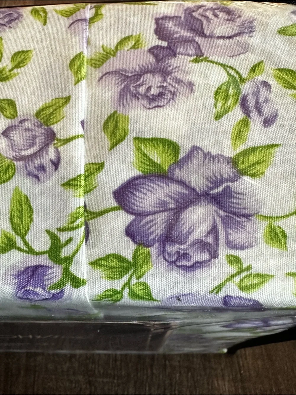 NEW Betsey Johnson King 6-Piece Sheet Set - Purple Floral